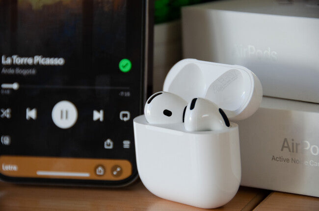 AirPods 4 con Active Noise Cancellation