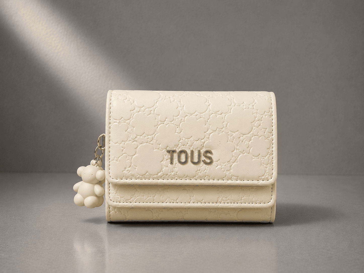 BILLETERA TOUS